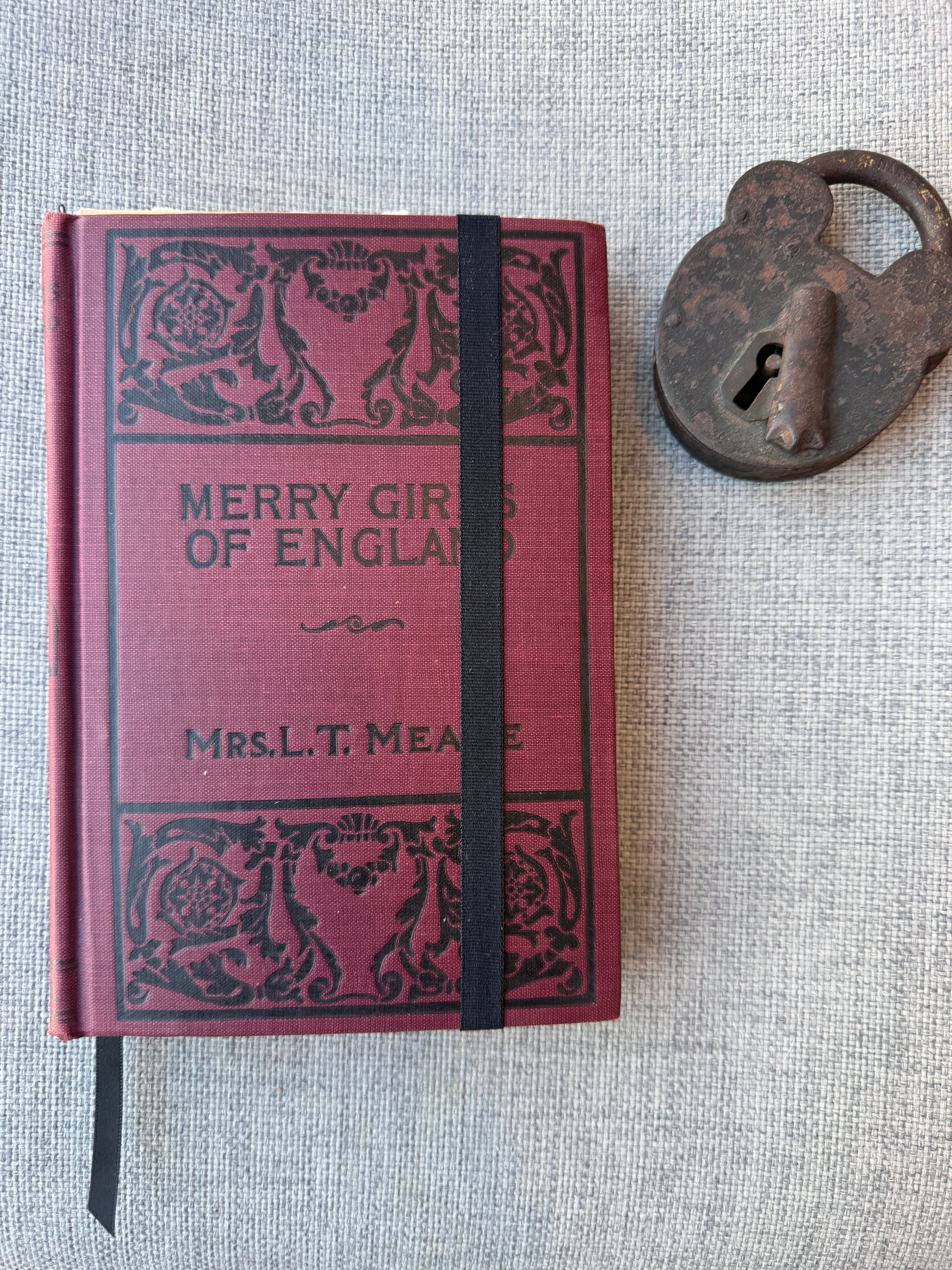 C1-37 Merry Girls of England