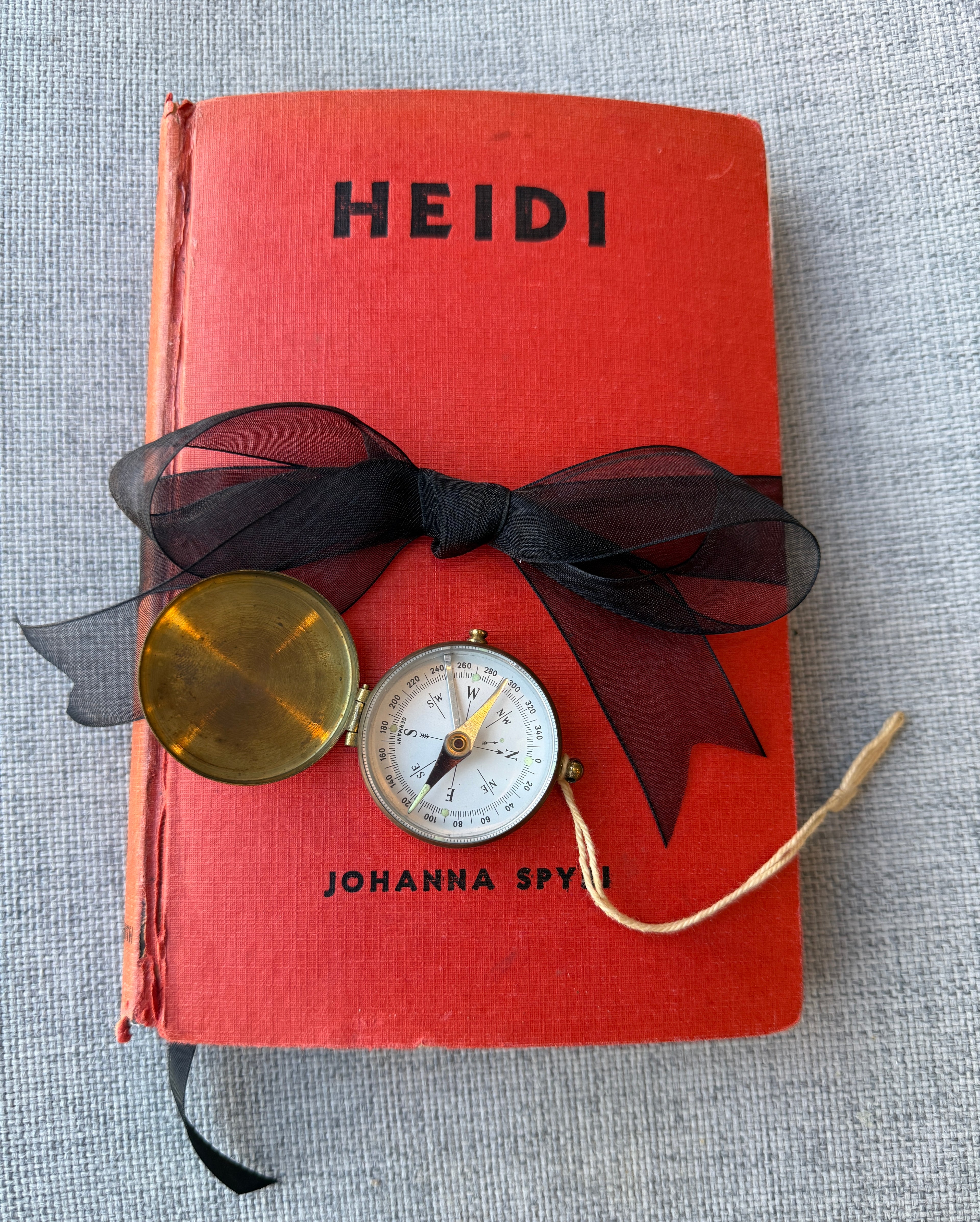 C1-24 Heidi